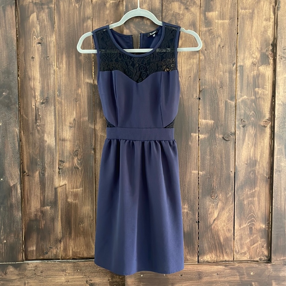 Monteau womens dress size small